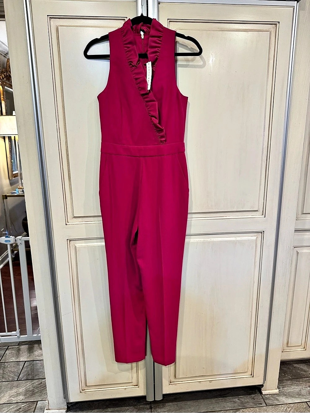 Trina Turk Sleeveless Ruffle V-Neck Jumpsuit Pink Size 0